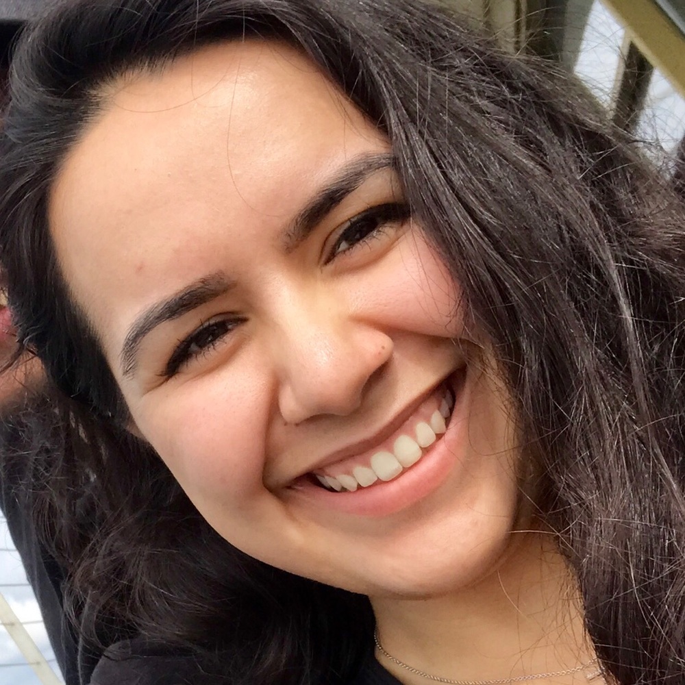 Meet your Posher, Stacy